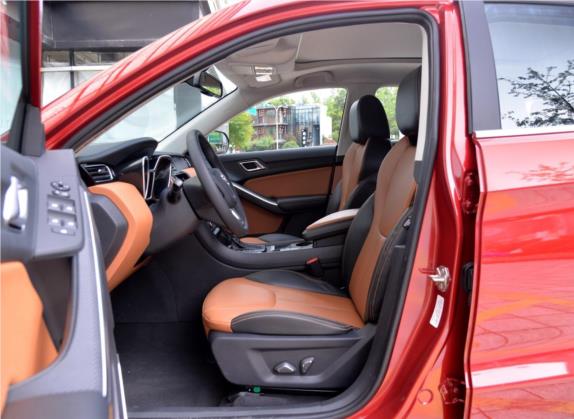 驭胜S330 2016款 1.5L GTDi 自动两驱尊贵版 车厢座椅   前排空间
