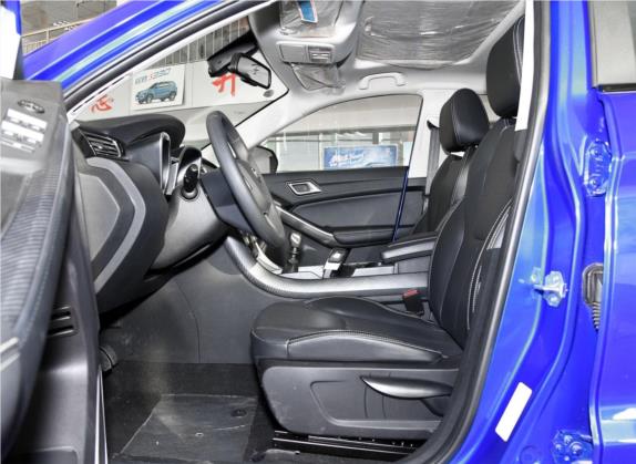 驭胜S330 2016款 1.5L GTDi 手动两驱时尚版 车厢座椅   前排空间