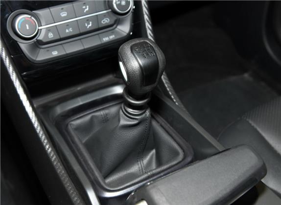 驭胜S330 2016款 1.5L GTDi 手动两驱时尚版 中控类   挡把