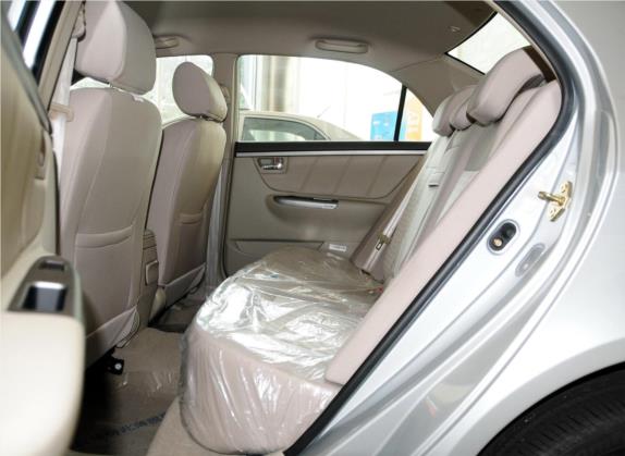 海景 2011款 新锐版 1.5L 手动标准型 车厢座椅   后排空间