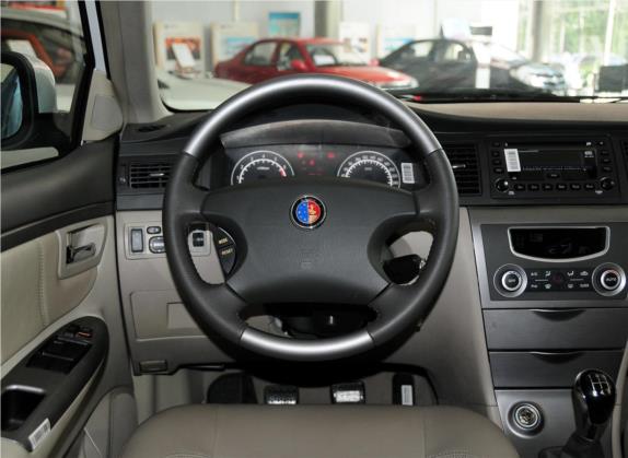 海景 2011款 新锐版 1.8L 手动舒适型 中控类   驾驶位