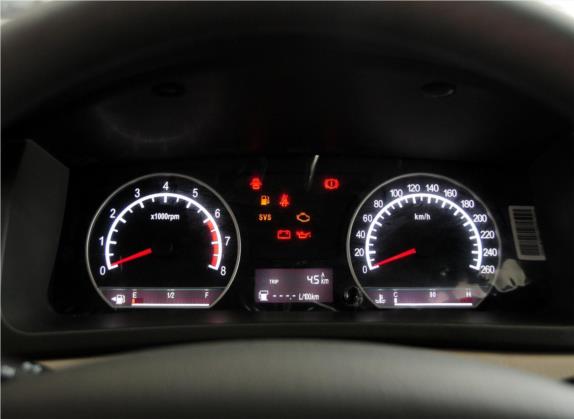 海景 2011款 新锐版 1.8L 手动舒适型 中控类   仪表盘