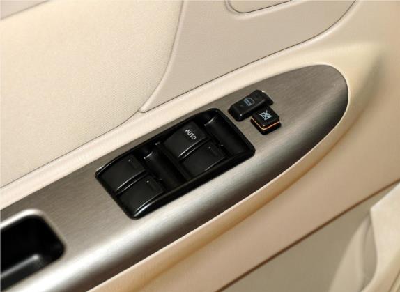 海景 2012款 节能版 1.5L 手动进取型 车厢座椅   门窗控制