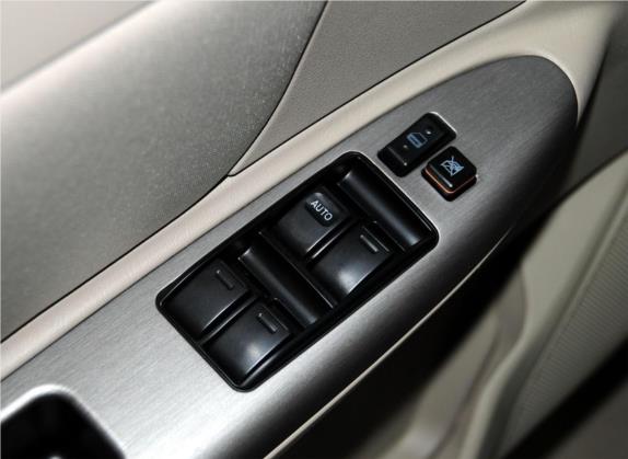 海景 2012款 节能版 1.5L 手动尊贵型 车厢座椅   门窗控制