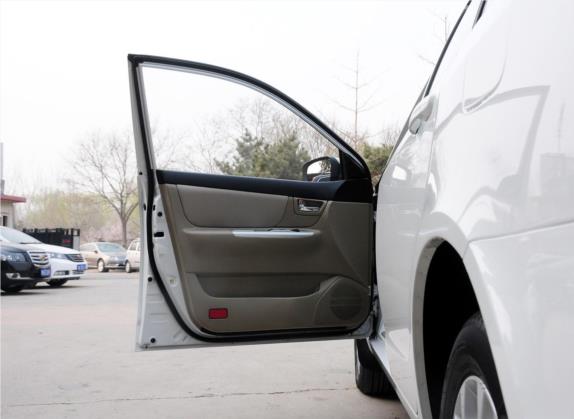 海景 2014款 1.5L 手动精英型 车厢座椅   前门板