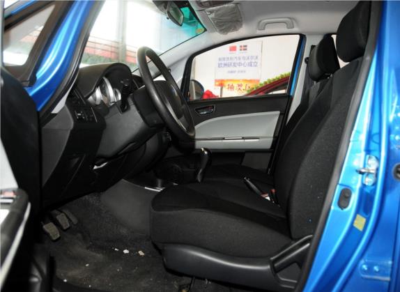 吉利SC5-RV 2011款 1.5L 尚酷版 车厢座椅   前排空间