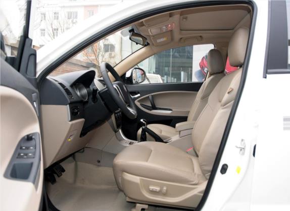 吉利SX7 2013款 1.8L 手动尊贵型 车厢座椅   前排空间