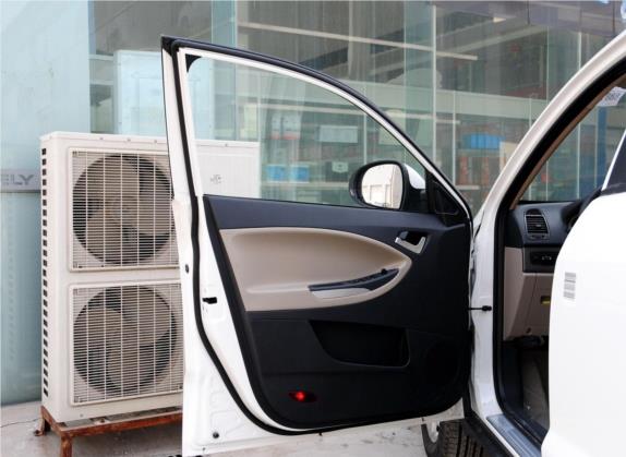 吉利SX7 2013款 2.0L 手动精英型 车厢座椅   前门板