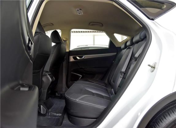 帝豪GS 2016款 优雅版 1.8L 手动领尚型 车厢座椅   后排空间