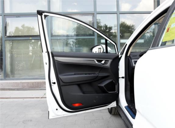 帝豪GS 2016款 优雅版 1.8L 自动领尚型 车厢座椅   前门板