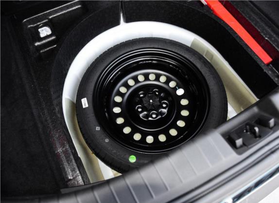 帝豪GS 2016款 运动版 1.8L 手动领尚型 其他细节类   备胎
