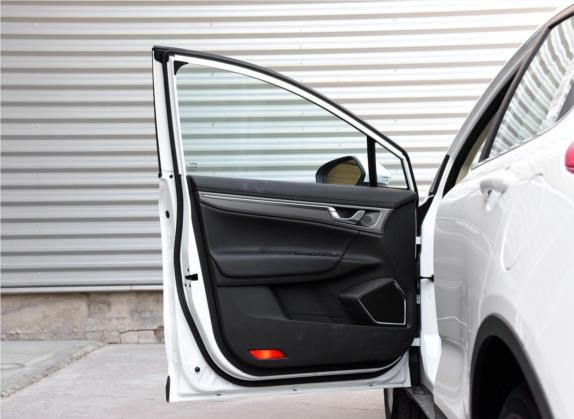 帝豪GS 2016款 运动版 1.8L 手动领尚型 车厢座椅   前门板