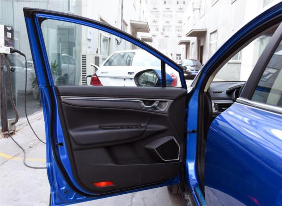 帝豪GS 2016款 运动版 1.8L 自动领尚型 车厢座椅   前门板