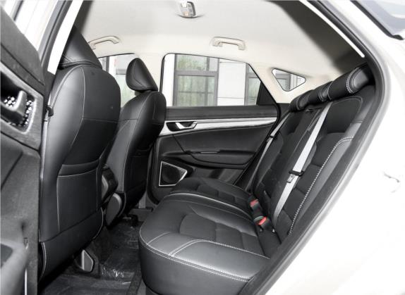 帝豪GS 2018款 优雅版 1.8L 手动领尚型 车厢座椅   后排空间