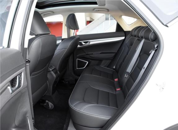 帝豪GS 2019款 1.4T CVT动 车厢座椅   后排空间