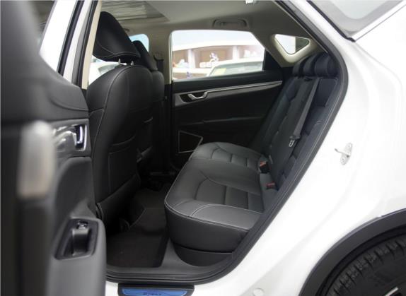 帝豪GS 2019款 1.8L 手动领尚型 车厢座椅   后排空间