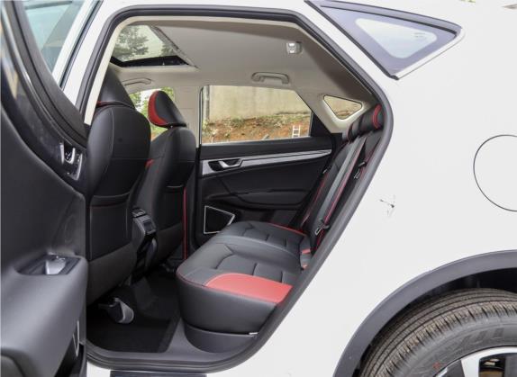帝豪GS 2020款 1.4T 手动雅 车厢座椅   后排空间