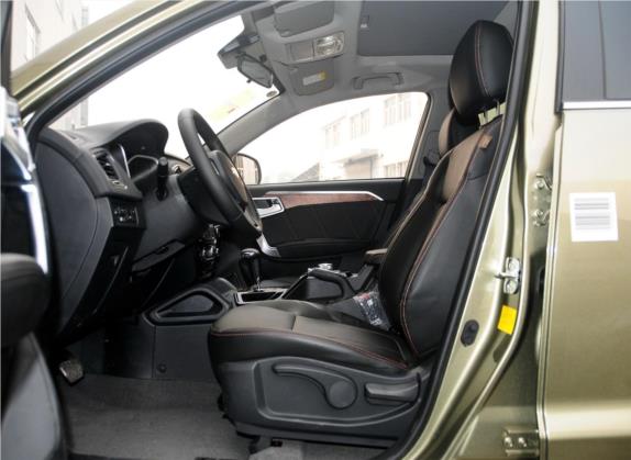 豪情SUV 2014款 2.4L 自动两驱豪华型 车厢座椅   前排空间