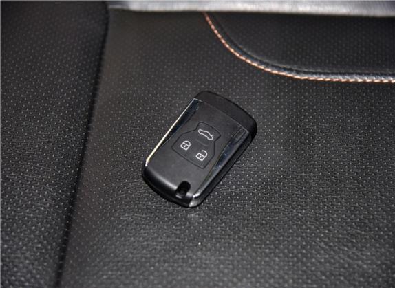 豪情SUV 2016款 2.4L 自动两驱豪华型升级版 其他细节类   钥匙
