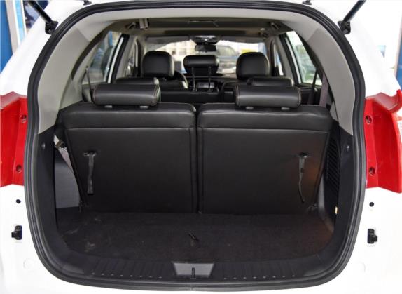 豪情SUV 2016款 2.4L 自动两驱豪华型升级版 车厢座椅   后备厢
