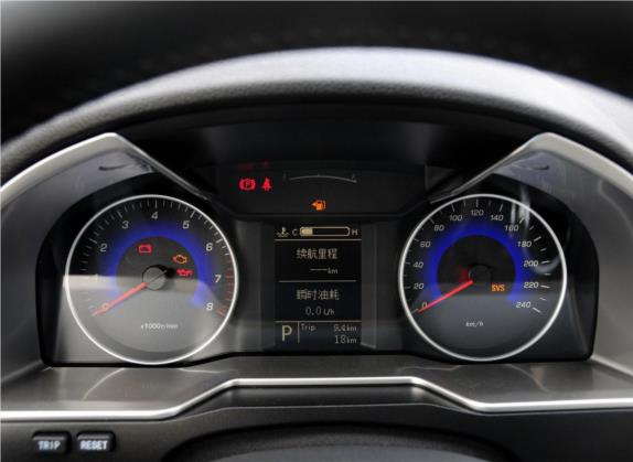 帝豪 2014款 三厢 1.5L CVT精英型 中控类   仪表盘