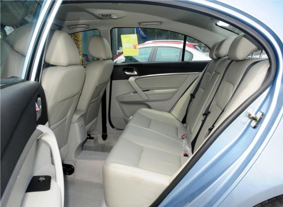 帝豪 2014款 三厢 1.3T CVT尊贵型 车厢座椅   后排空间