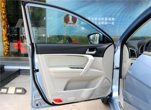 帝豪 2014款 三厢 1.3T CVT尊贵型 车厢座椅   前门板