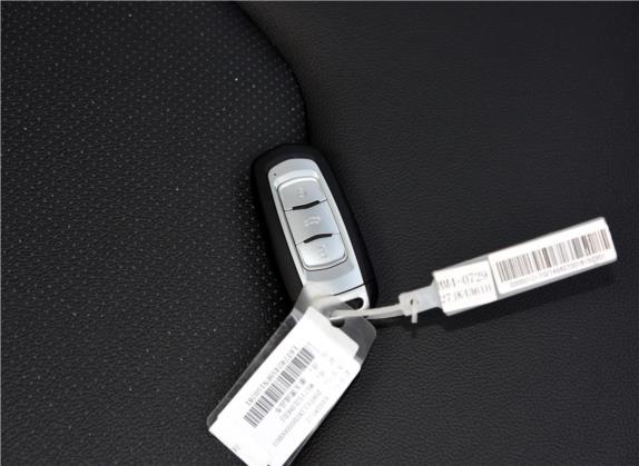 帝豪 2015款 三厢 1.5L 手动向上版 其他细节类   钥匙