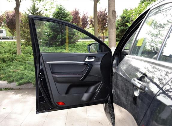 帝豪 2015款 三厢 1.5L 手动向上版 车厢座椅   前门板