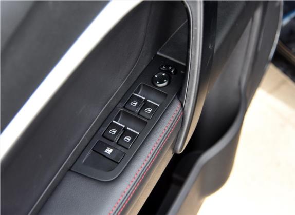 帝豪 2015款 三厢 1.5L 手动向上版 车厢座椅   门窗控制