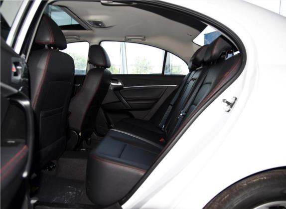 帝豪 2015款 三厢 1.3T 手动向上版 车厢座椅   后排空间