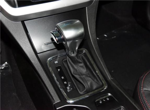 帝豪 2015款 三厢 1.3T CVT向上版 中控类   挡把