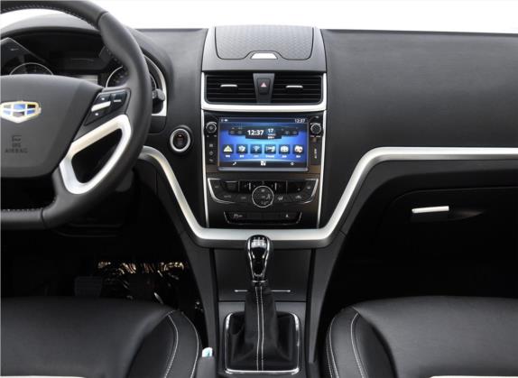 帝豪 2016款 两厢RS 1.5L 手动向上版 中控类   中控台