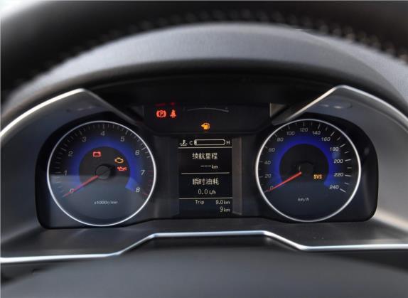 帝豪 2016款 两厢RS 1.5L 手动向上版 中控类   仪表盘