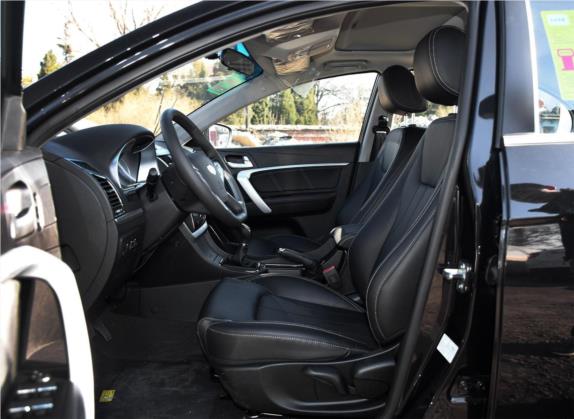 帝豪 2016款 三厢 1.5L 手动向上版 车厢座椅   前排空间