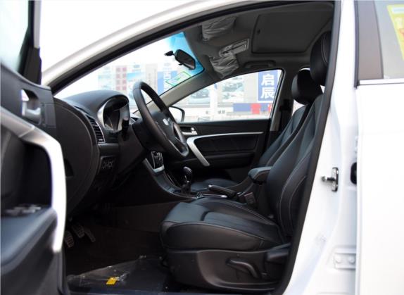 帝豪 2016款 三厢 1.3T 手动向上版 车厢座椅   前排空间