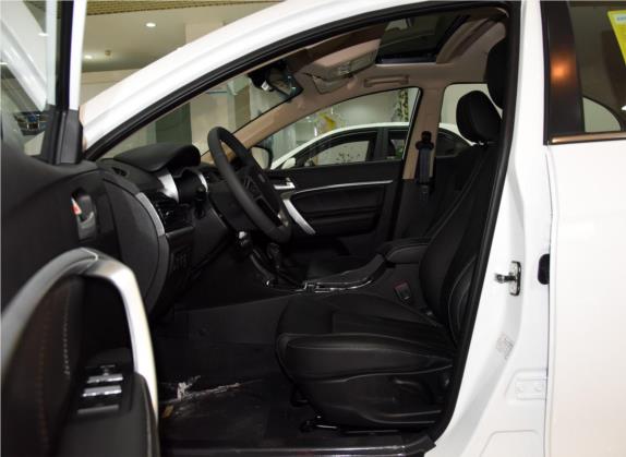 帝豪 2017款 三厢百万款 1.5L CVT向上版 车厢座椅   前排空间