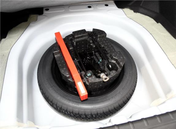 帝豪 2018款 1.5L 手动时尚型 其他细节类   备胎