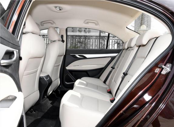 帝豪 2018款 1.5L CVT豪华型 车厢座椅   后排空间