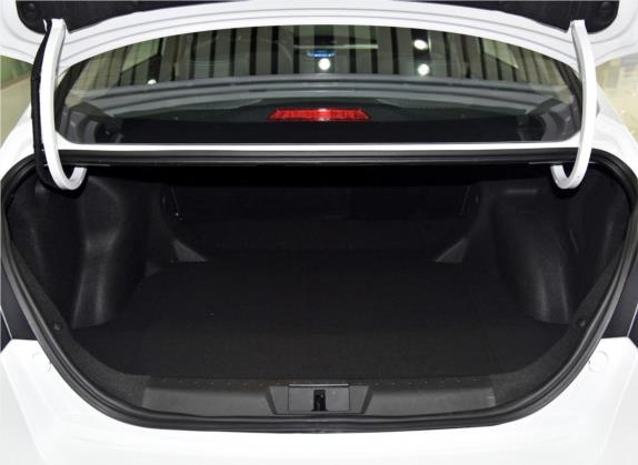 帝豪 2018款 1.5L CVT向上互联版 车厢座椅   后备厢