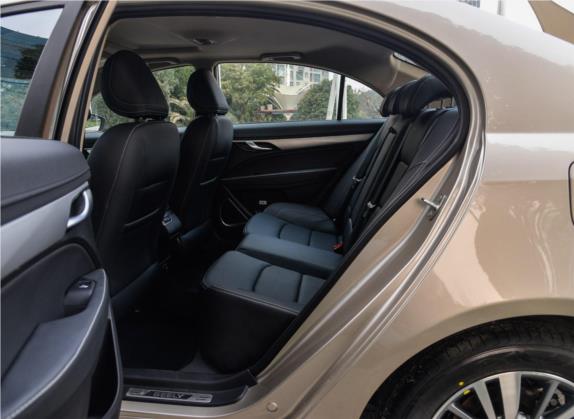 帝豪 2018款 1.5L CVT尊贵型 车厢座椅   后排空间