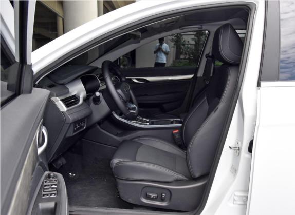 帝豪 2019款 领军版 1.5L CVT尊贵型 国VI 车厢座椅   前排空间