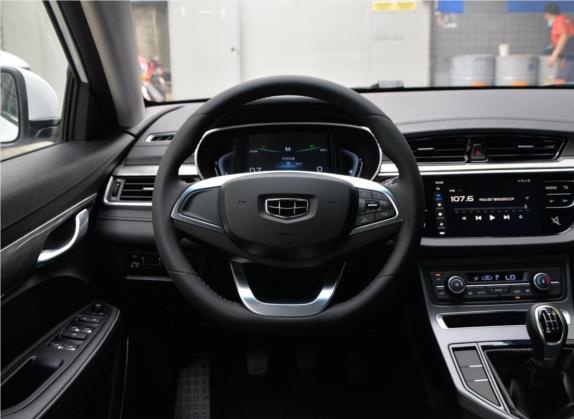 帝豪 2019款 领军版 1.5L 手动向上互联型 国V 中控类   驾驶位