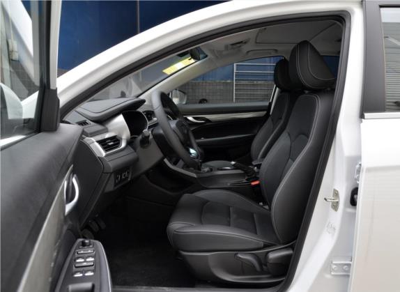 帝豪 2019款 领军版 1.5L 手动向上互联型 国V 车厢座椅   前排空间