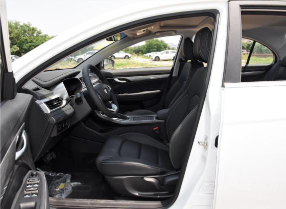 帝豪 2019款 领军版 1.5L CVT向上互联型 国VI 车厢座椅   前排空间