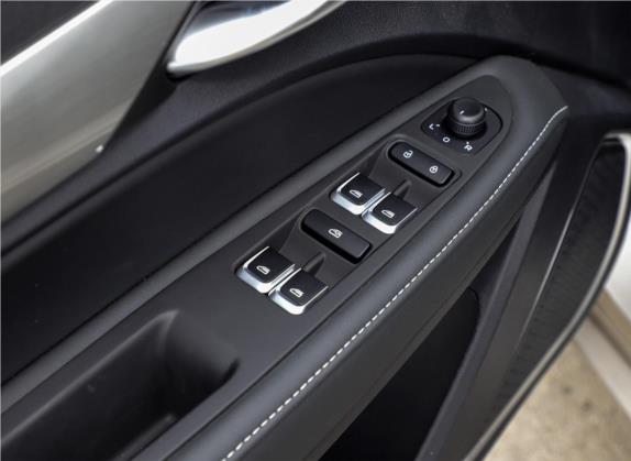 帝豪 2020款 1.5L 手动向上版 车厢座椅   门窗控制