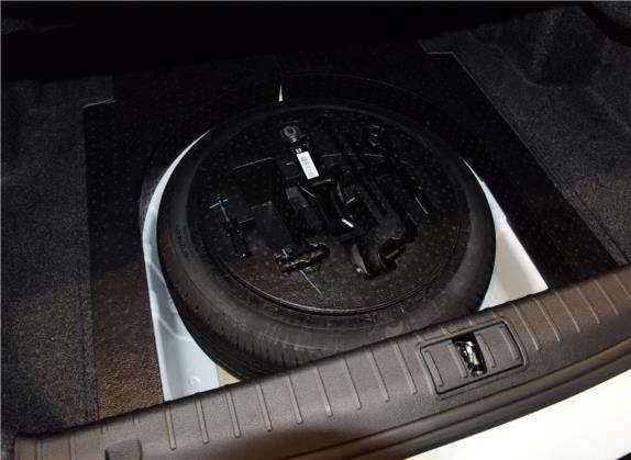博瑞 2015款 1.8T 标准型 其他细节类   备胎