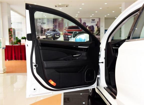博瑞 2015款 1.8T 标准型 车厢座椅   前门板