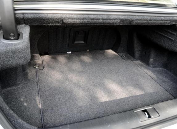 博瑞 2015款 3.5L 旗舰型 车厢座椅   后备厢