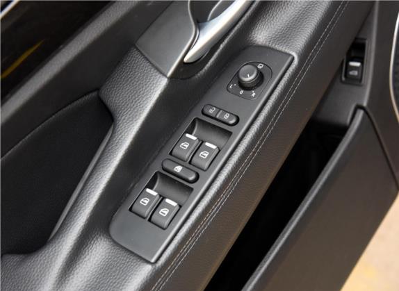 博瑞 2015款 礼宾限量版 1.8T 尊享型 车厢座椅   门窗控制